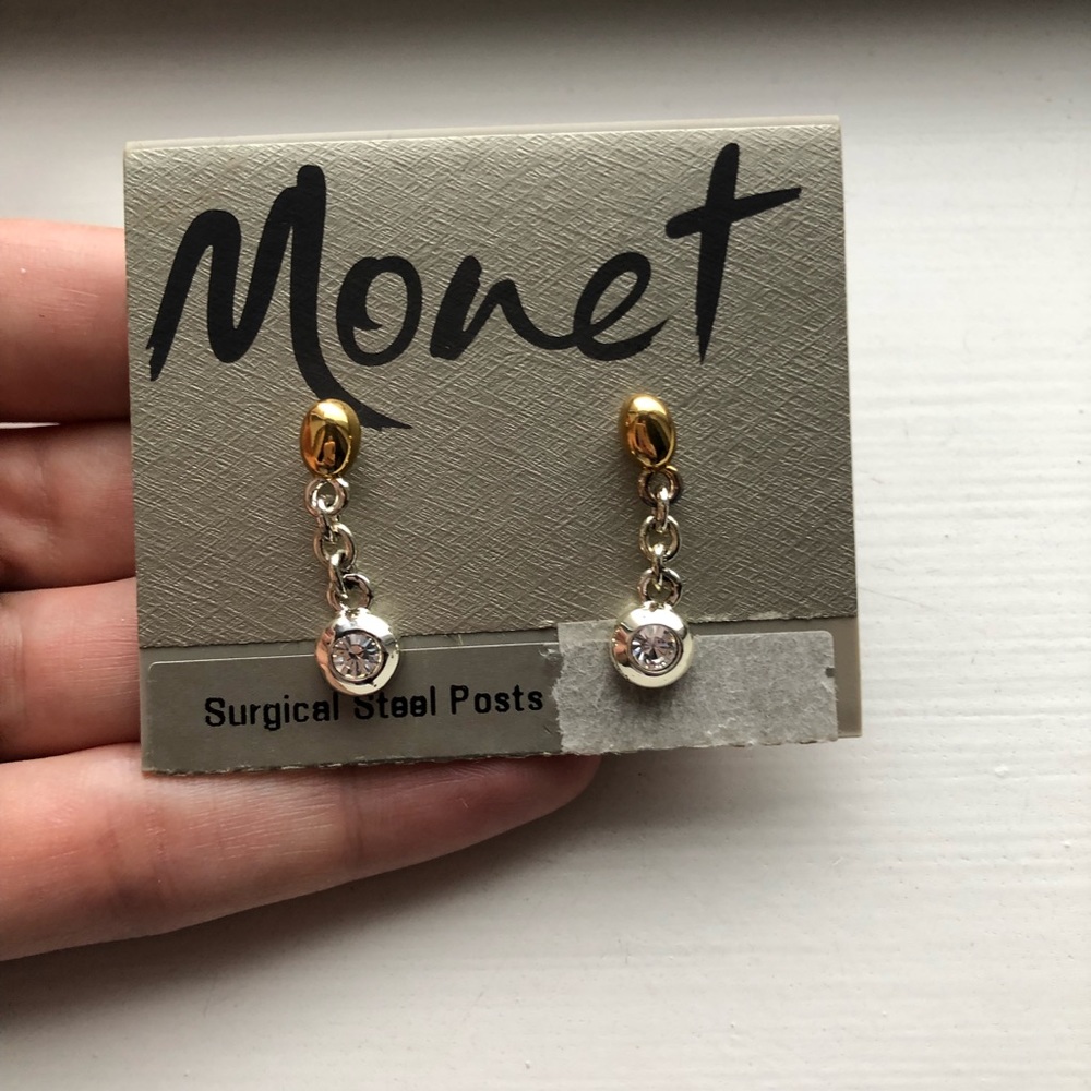 Vintage Monet two-tone crystal drop earrings - Picture 5 of 5